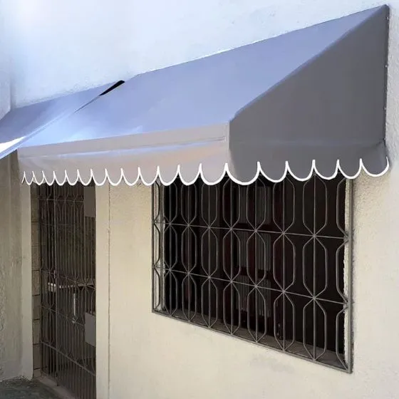 Toldo Fixo de Lona PVC em São Paulo SP Toldo Fixo de Lona PVC em São Paulo SP — Cobertura com calha lateral para escoamento